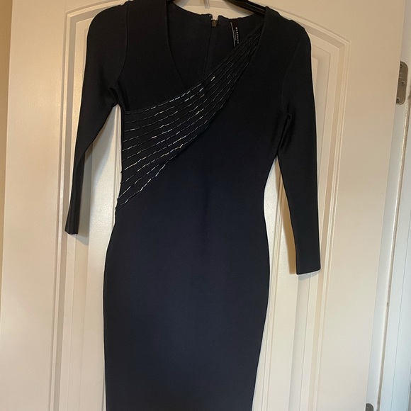 Brand new beautiful  Marciano dress . - Picture 2 of 3